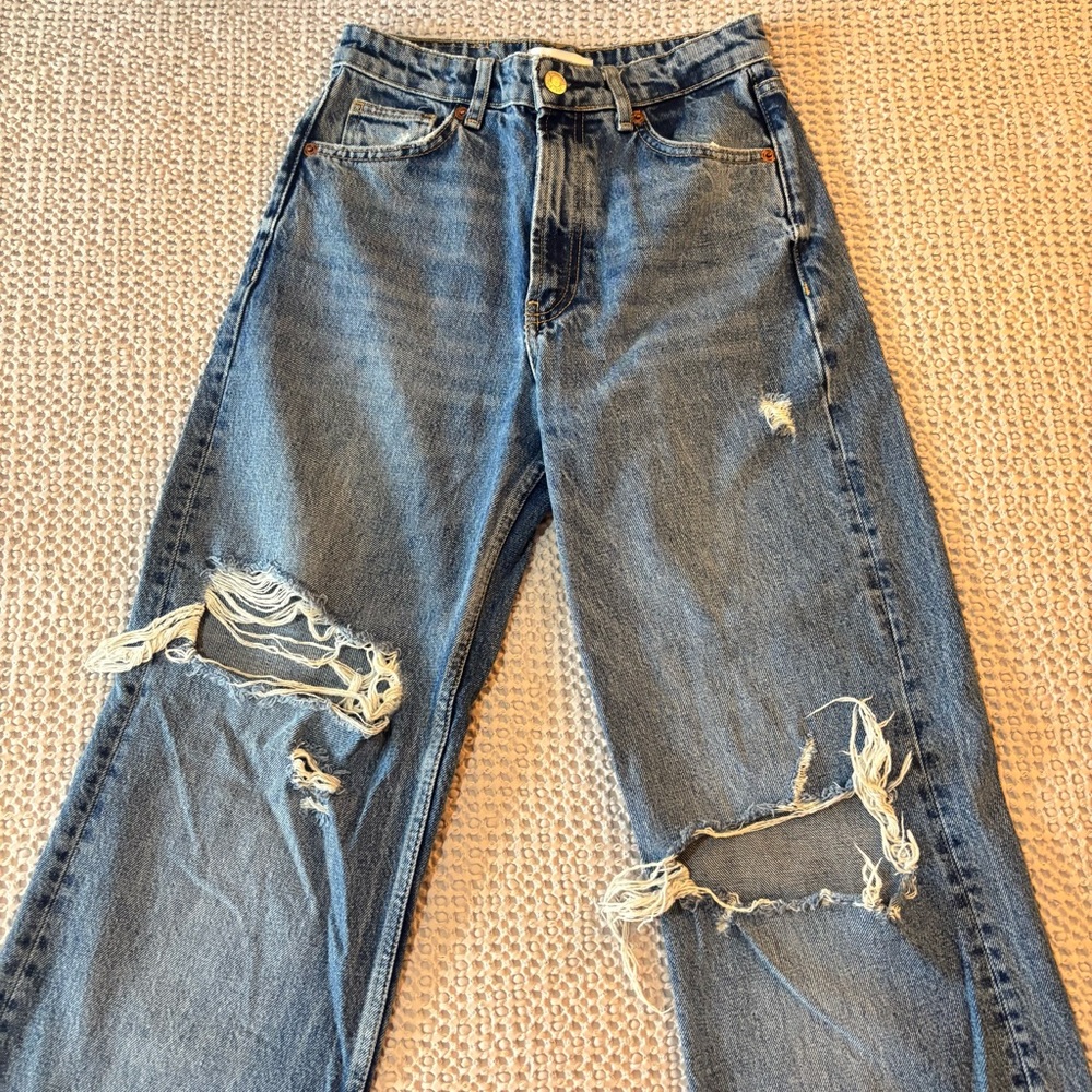 Zara Ripped Wide Leg Jeans